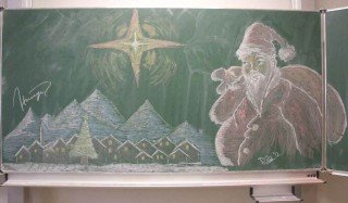 Die Schüler Hüseyin Bozdag (FOR-O) und Dionys Poloczek (KI-O) haben dieses Tafelbild als Weihnachtsgruß erstellt.
